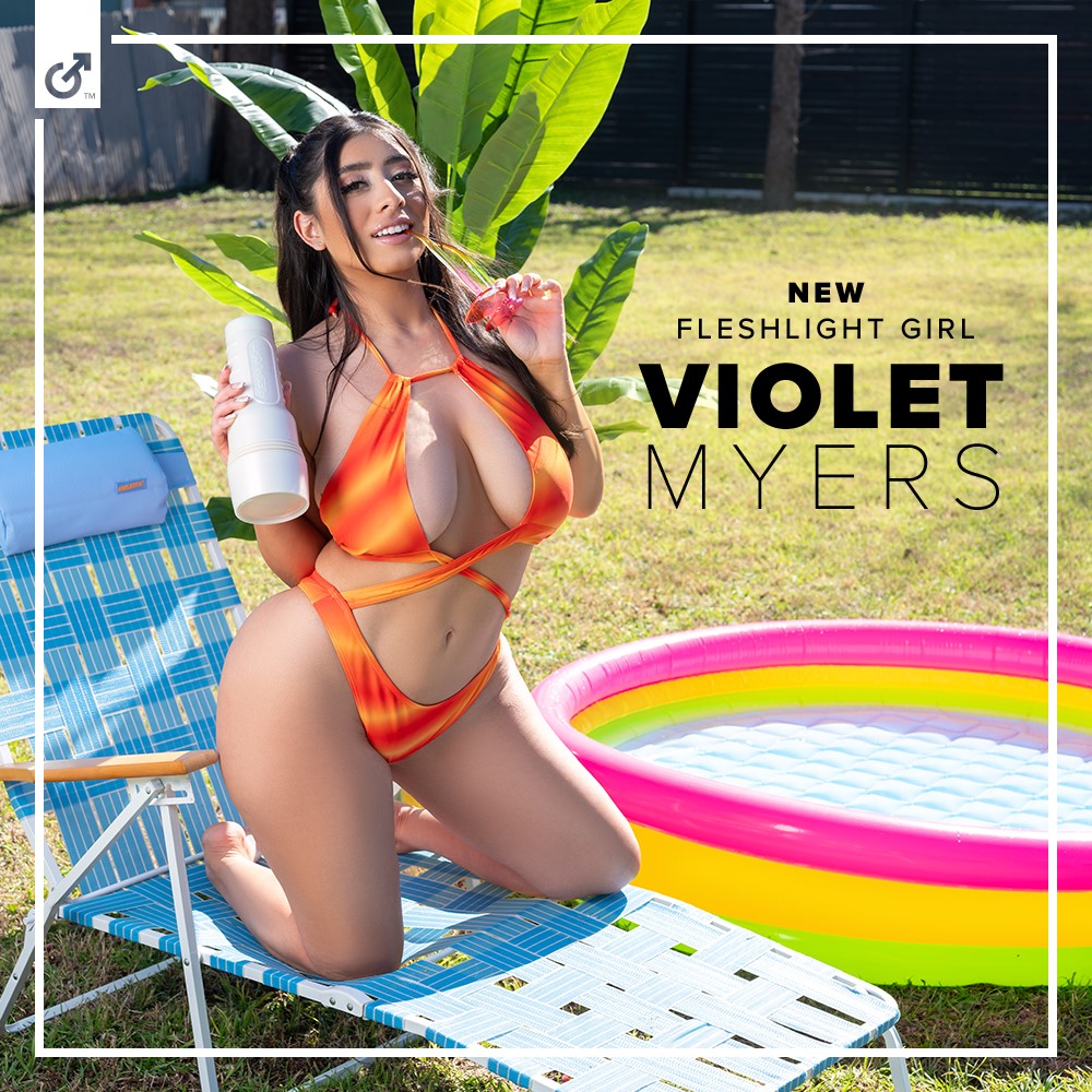 Violet Myers’ Fans Can’t Get Enough of Her New Fleshlight Toys