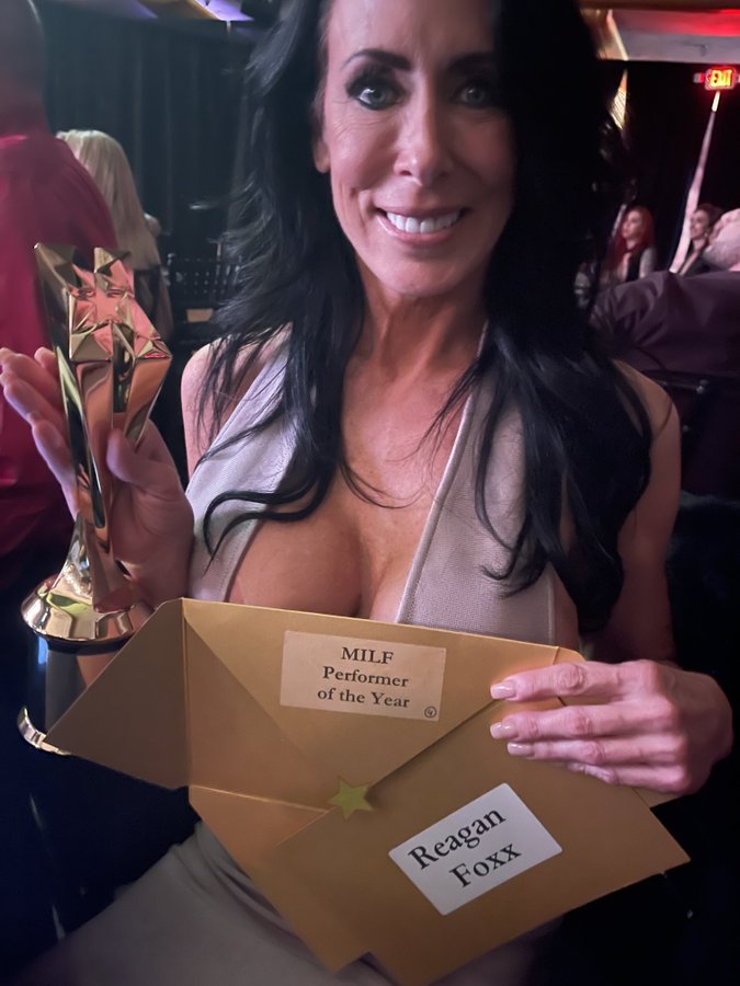 Reagan Foxx Wins 2023 XBIZ Awards MILF Performer of the Year 