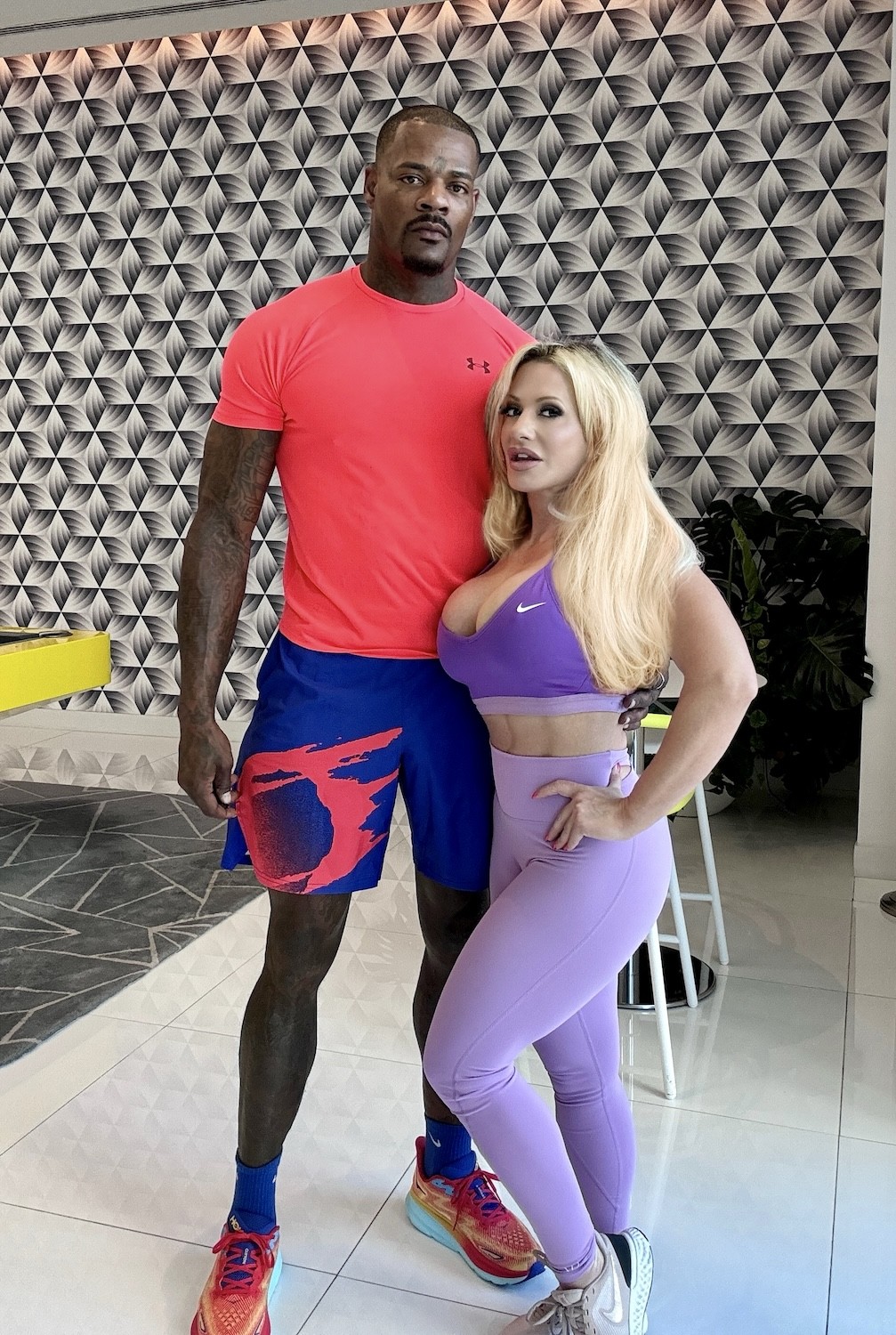 Olivia Bentley Drops OnlyFans Exclusive with Jason Luv