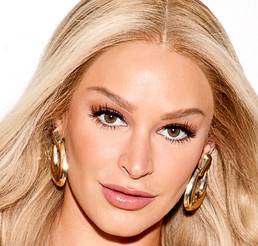 Girl of the Week – Emma Hix – Nominee for “Best Actress”