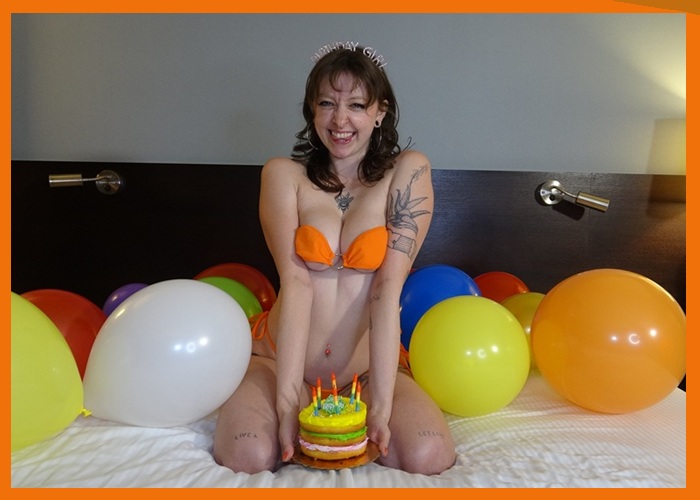   Sexy Super Slut Sunny Daze Bows Raunchy New Birthday Gangbang