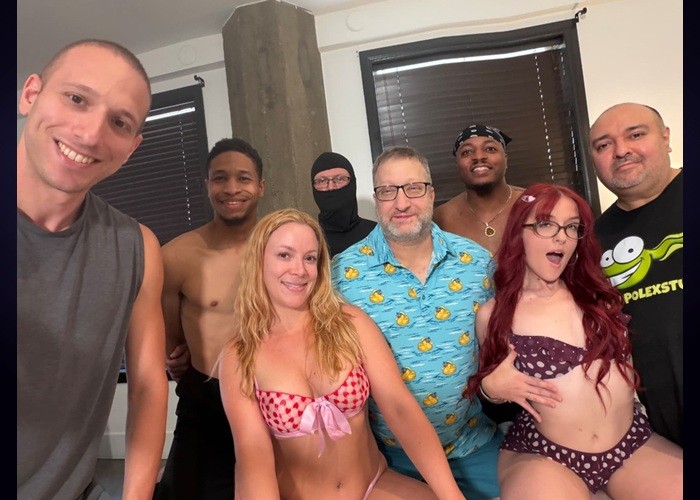 TadpoleXStudio Bows Cali Valentine & Mandy Spears Gangbang Orgy