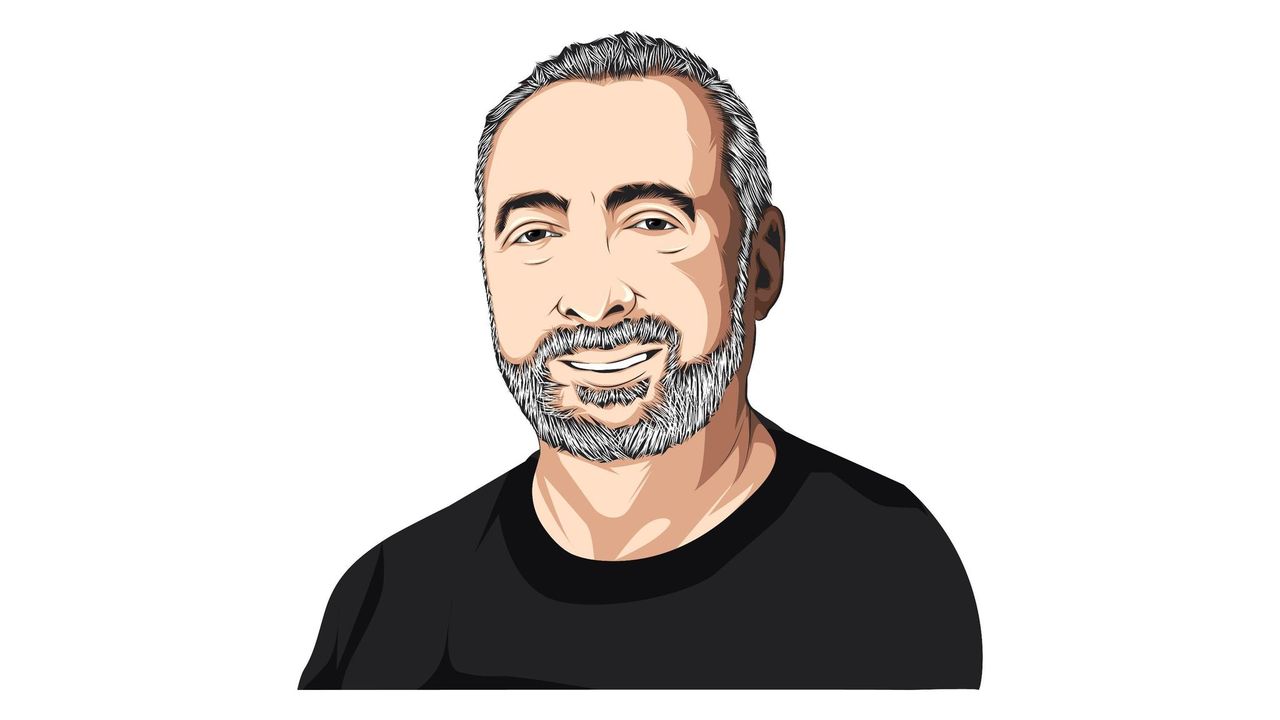 Bruce of Adult Site Broker Nominated for XBIZ Exec Award